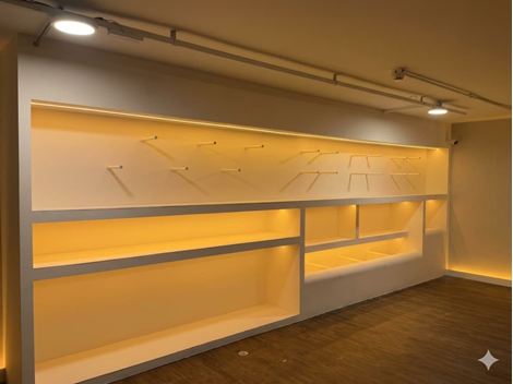 Estante para Sala de Hot Yoga
