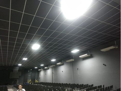 Forro Modular Térmico de Isopor Preto